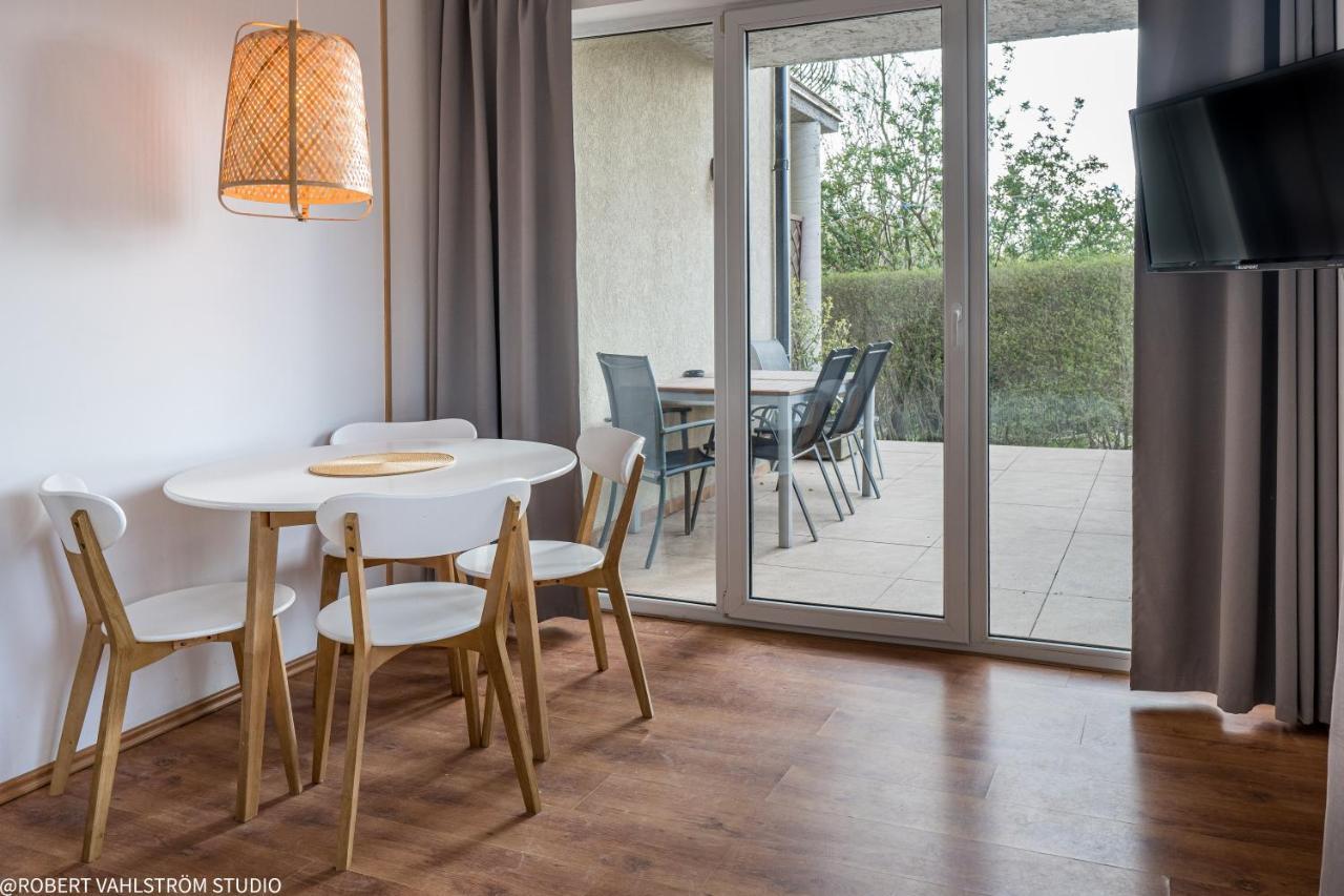 Osrodek Wypoczynkowy Swallow Apartamento Grzybowo  Exterior foto