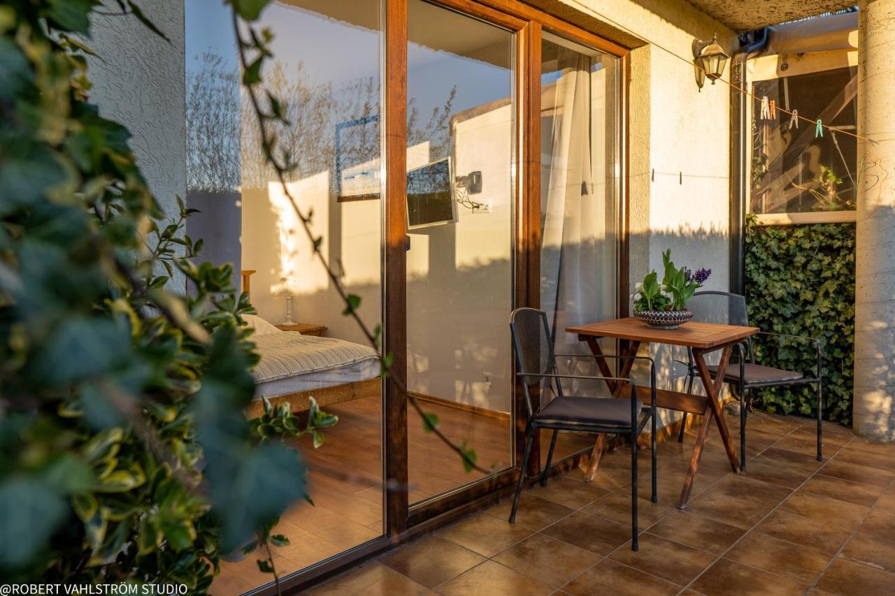 Osrodek Wypoczynkowy Swallow Apartamento Grzybowo  Exterior foto