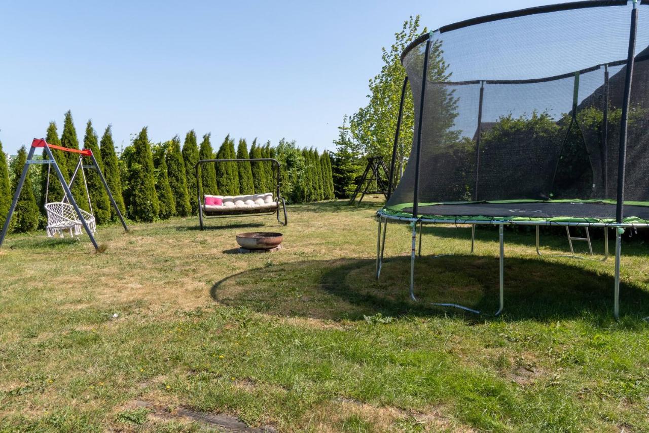 Osrodek Wypoczynkowy Swallow Apartamento Grzybowo  Exterior foto