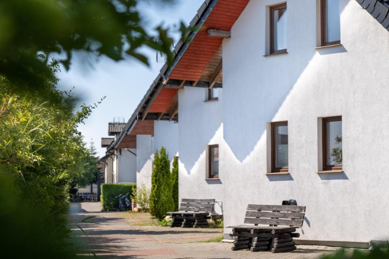 Osrodek Wypoczynkowy Swallow Apartamento Grzybowo  Exterior foto